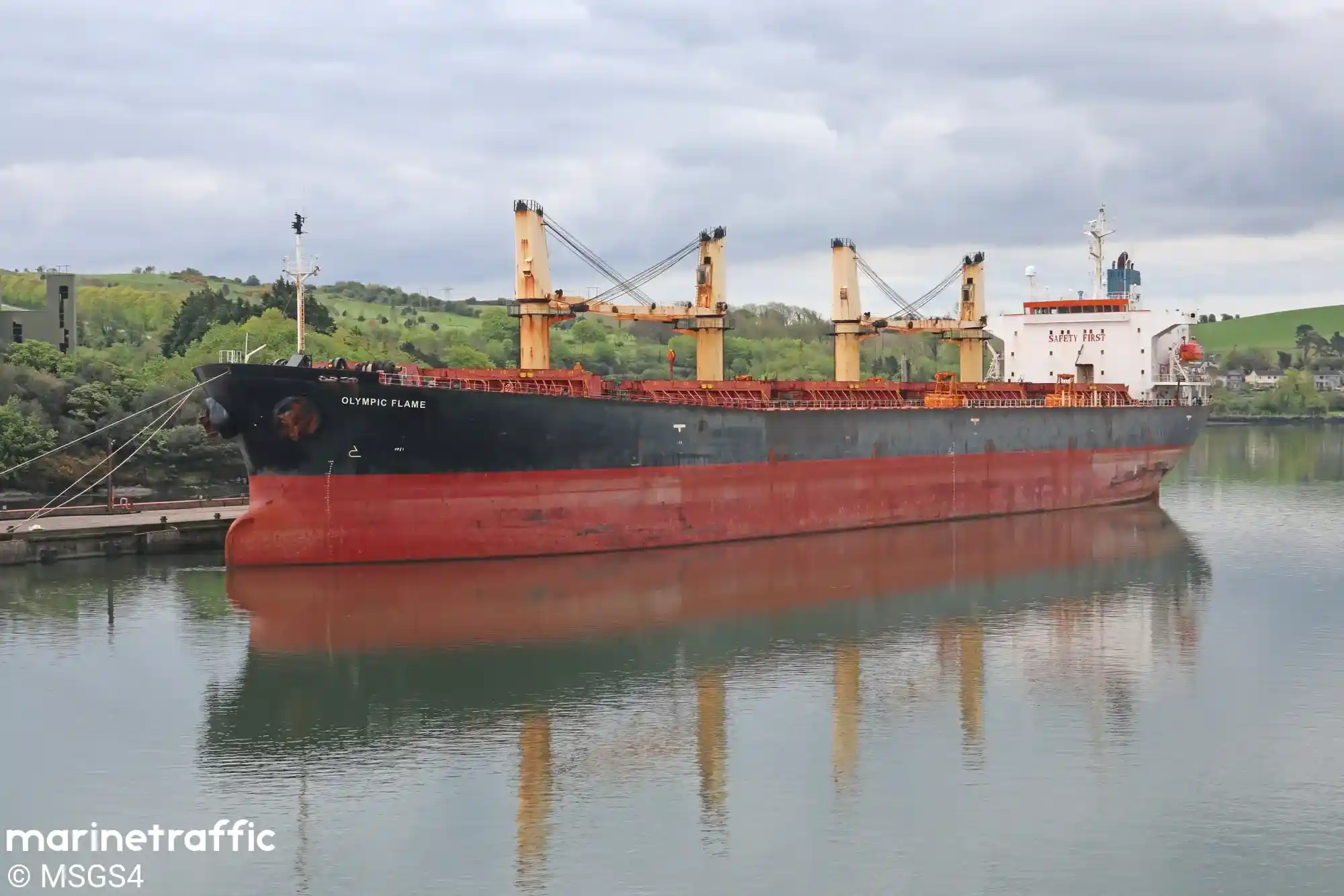 MV Matthew sprzedany. Utrzymanie statku kosztowało państwo ponad €16 mln